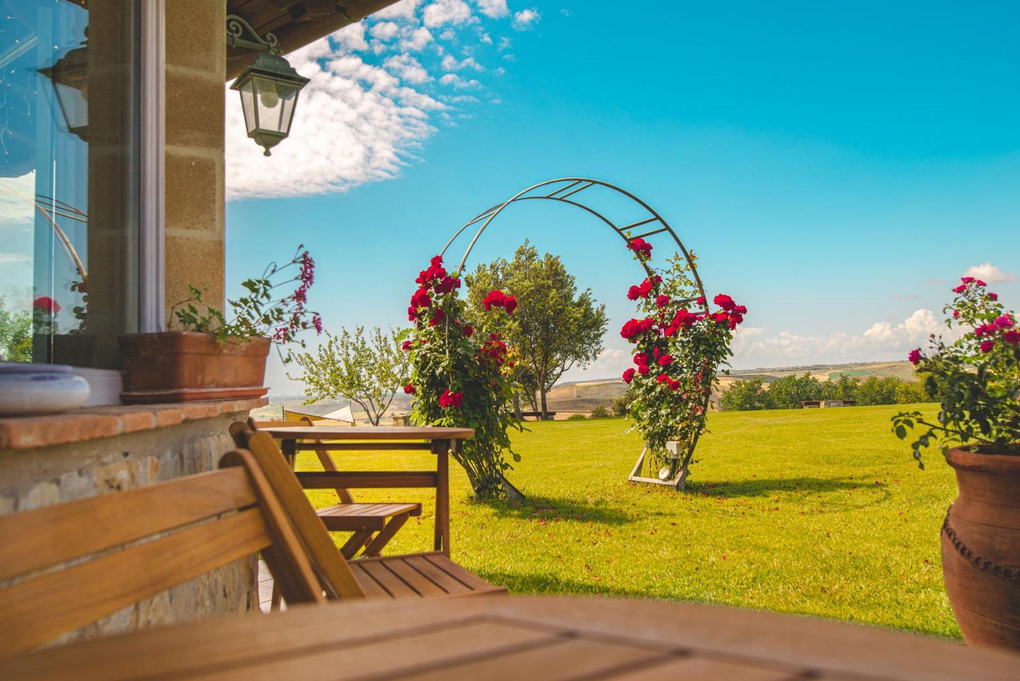 Villa Casale Poggio Nebbia Tarquinia Exterior foto